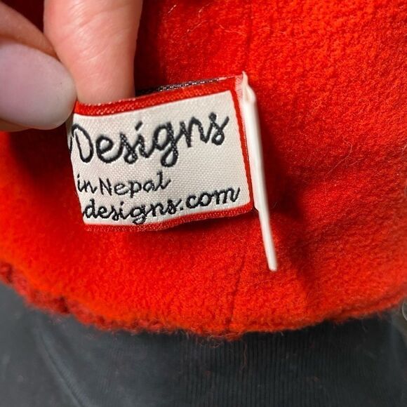 Nirvana Designs Handmade Nepal Red wool lined beanie with brown rabbit pompon - Picture 7 of 8